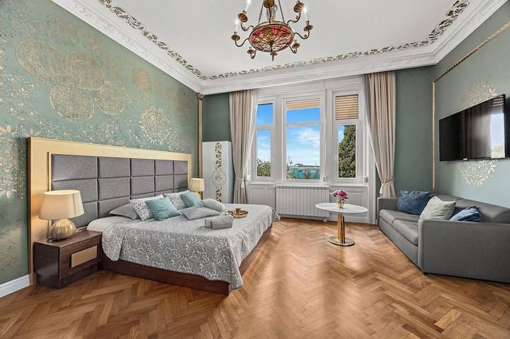 Entire apartment, Villa Muenz Luxurious Residence in Pula-Medulin, Pula
