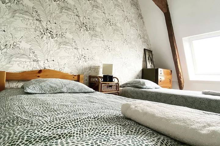 Location de vacances pour 10 personnes, avec jardin et terrasse à Longraye - 2