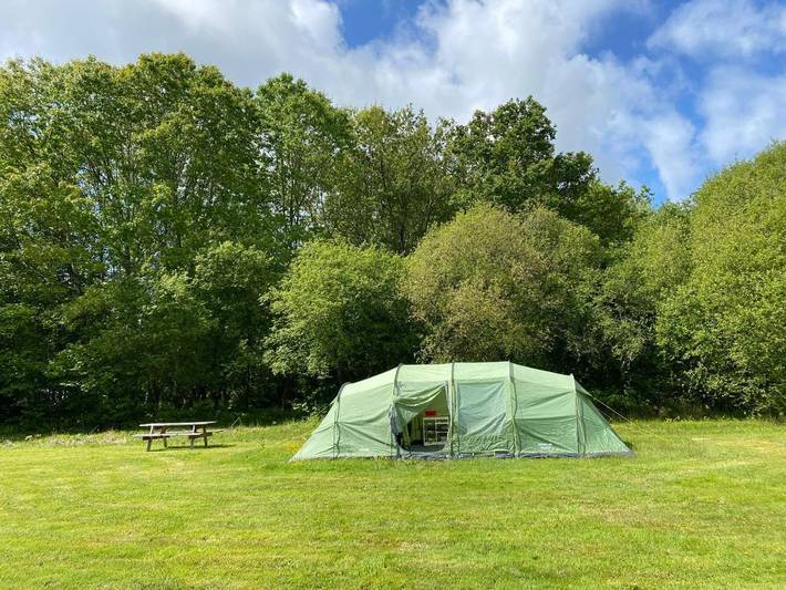 Camping pour 4 personnes, avec jardin ainsi que piscine et vue dans Haute-Vienne - 3