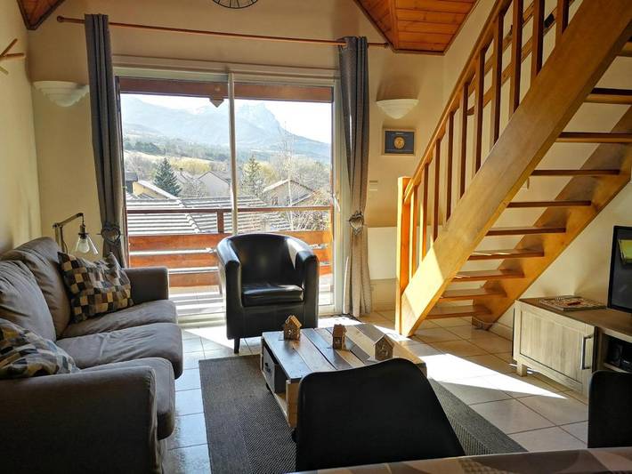 Gîte pour 6 personnes, avec balcon ainsi que vue et vue sur le lac, adapté aux familles à Baratier - 4