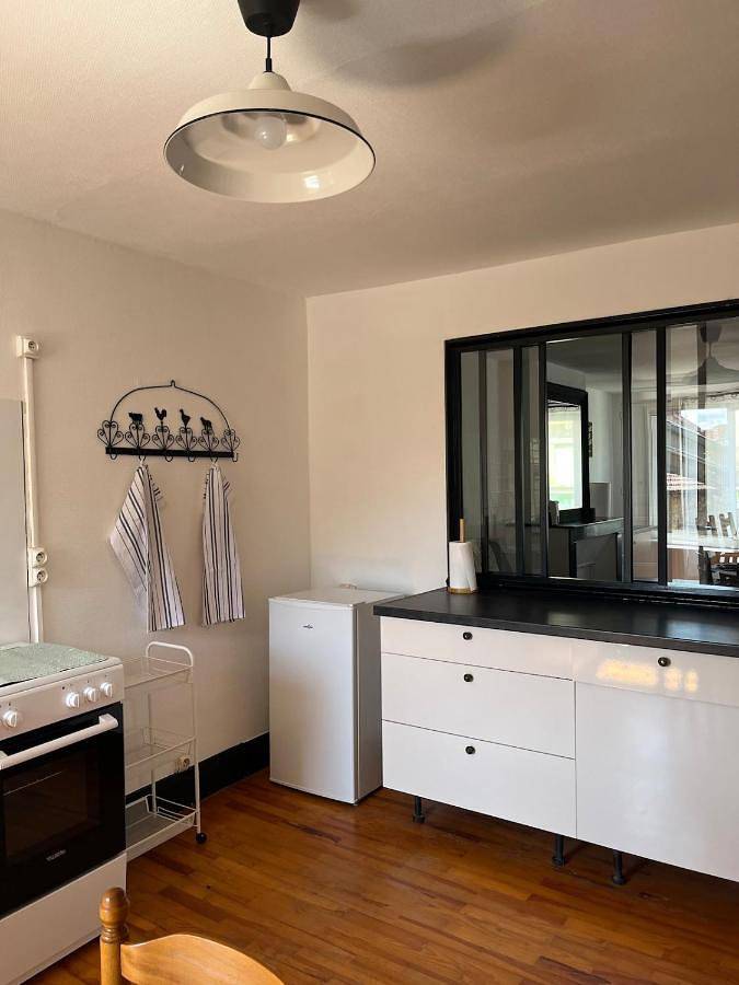 Appartement entier, Le petit coin fleuri in Craponne-sur-Arzon, Parc Naturel Régional Livradois-Forez
