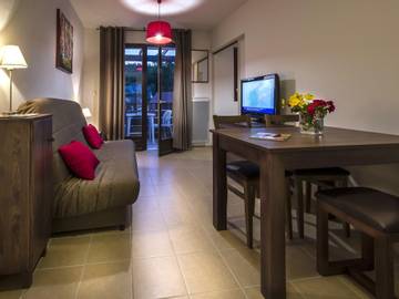 Location De Vacances pour 4 Personnes dans Les Eyzies-de-Tayac-Sireuil, Périgord Noir, Photo 2