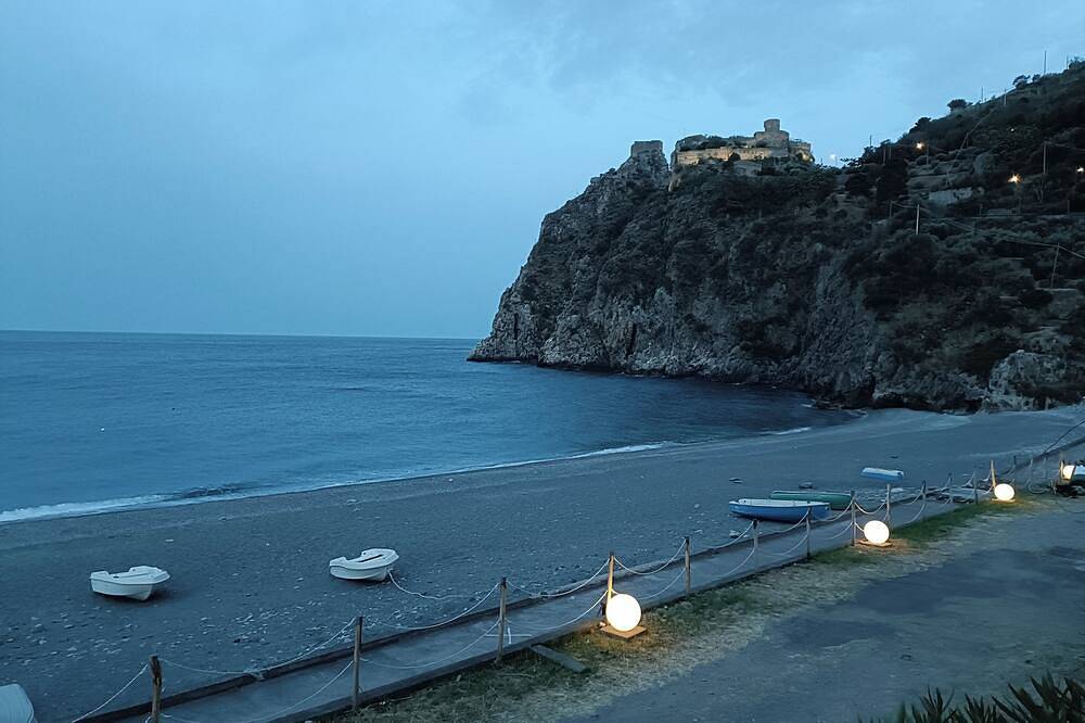 Appartamento intero, Appartamento Vista Mare Margarita in Sant'Alessio Siculo, Provincia di Messina