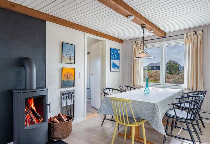 Ferienhaus in den Dünen – nur 400 Meter vom Meer entfernt in Henne, Varde