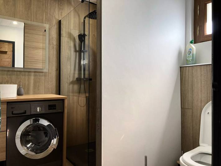 Gîte pour 6 personnes, avec balcon à Laveissière - 3