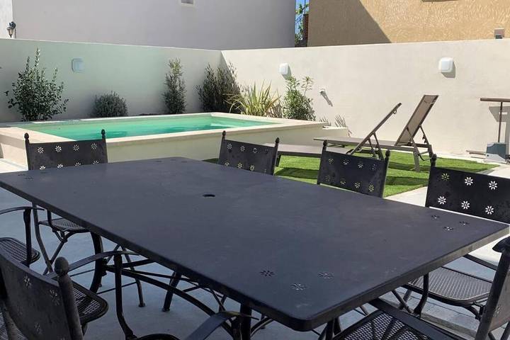 Location de vacances pour 6 personnes, avec jardin et piscine à Rasteau - 4