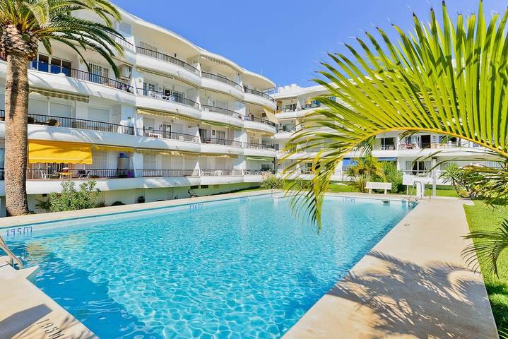 Ferienwohnung für 2 Personen, mit Pool und Balkon/Terrasse in Nerja - 2