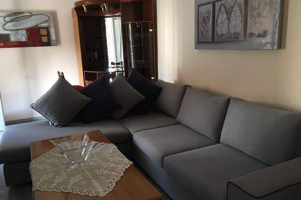 Ganze Wohnung, Best spot in Katerini only 3 min walk to town center in Katerini, Pieria