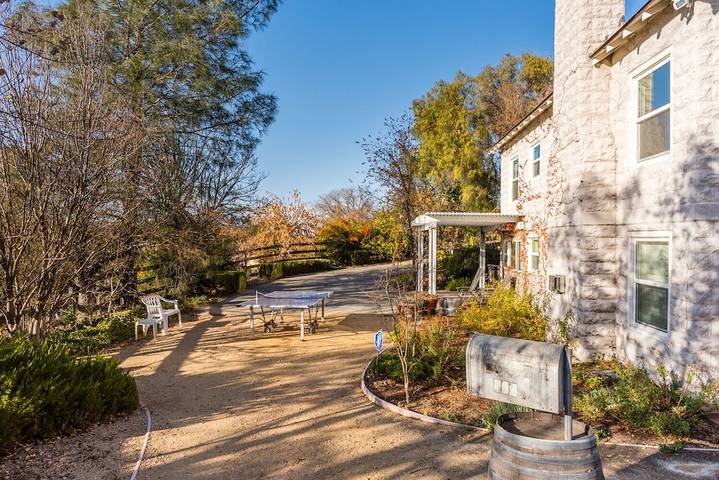 Vacation rental for 10 people, with hot tub and yard in El Paso de Robles