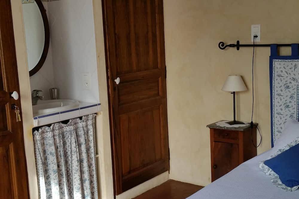 Provençaals huis 6 P. Bédoin - Prive zwembad. Airconditioning. Internet. in Bédoin, Parc naturel régional du Mont-Ventoux