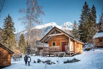 Cottage pour 5 personnes, avec terrasse à Bozel