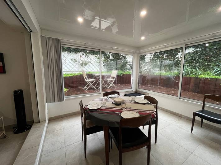 Studio entier, Spacieux studio rénové avec terrasse et parking privé in Arcachon, Région d'Arcachon