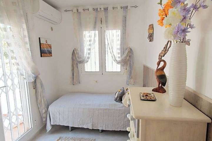Top renoviertes Ferienhaus mit Ac, Costa Blanca, Wi-Fi,Sat,Infrarotheizung in Brisas y Golf, Orihuela