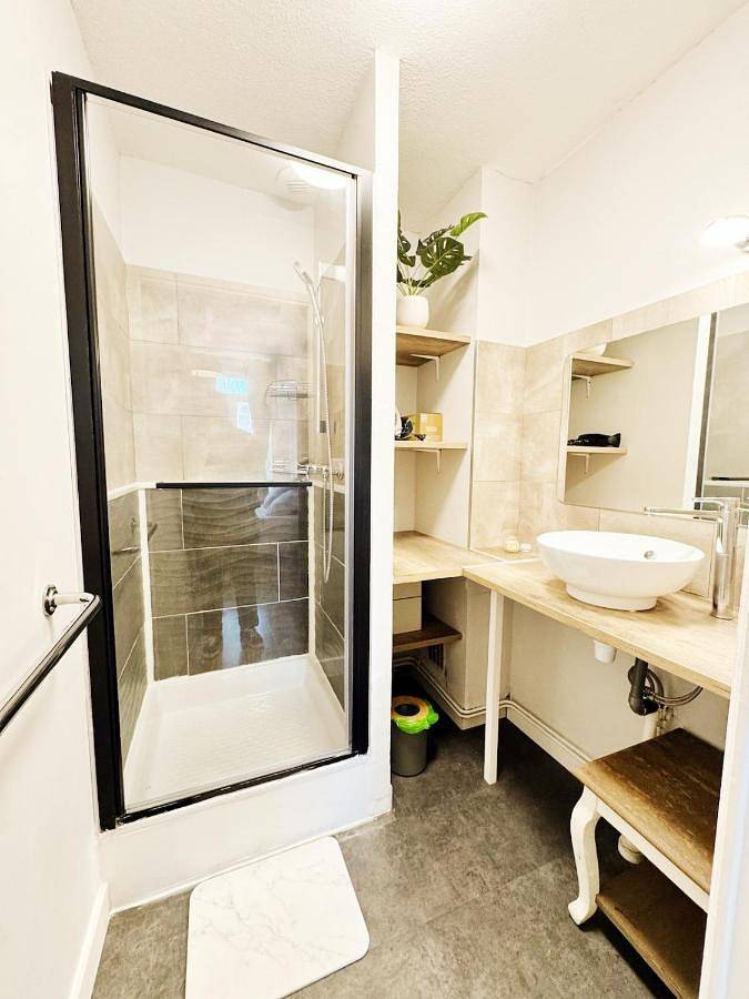 Gîte pour 4 personnes, avec balcon dans Office De Tourisme De Narbonne - 2