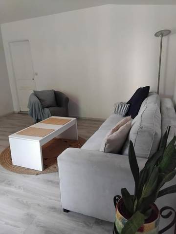 Location de vacances pour 3 personnes à Médis