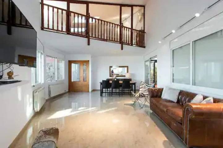 Ferienhaus für 13 Personen, mit Garten in Badalona