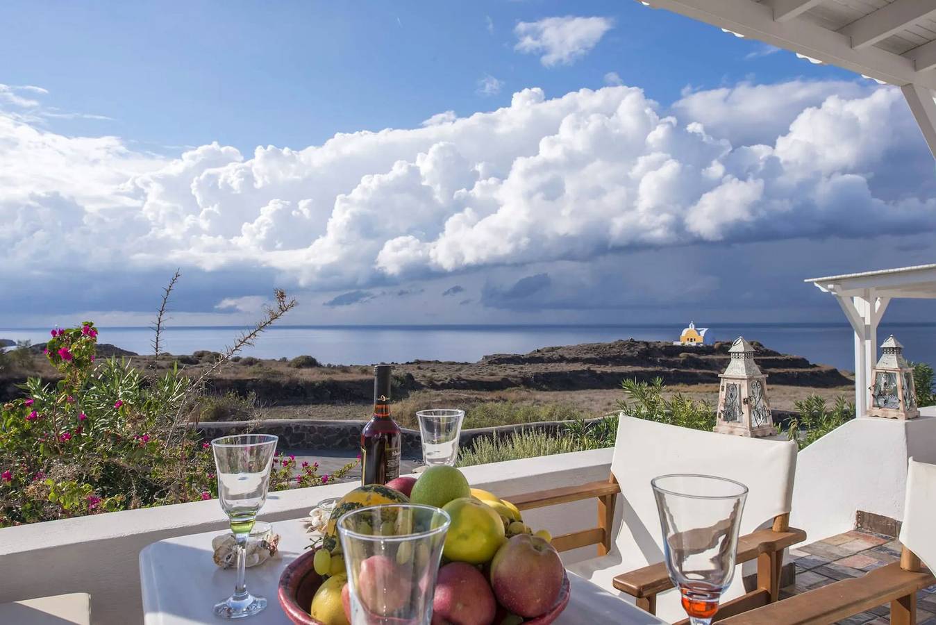 Villa für 6 Personen mit Pool in Ormos Ammoudiou, Santorin