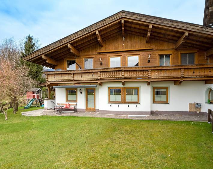 Ferienwohnung für 4 Personen, mit Terrasse und Garten in Kirchdorf in Tirol