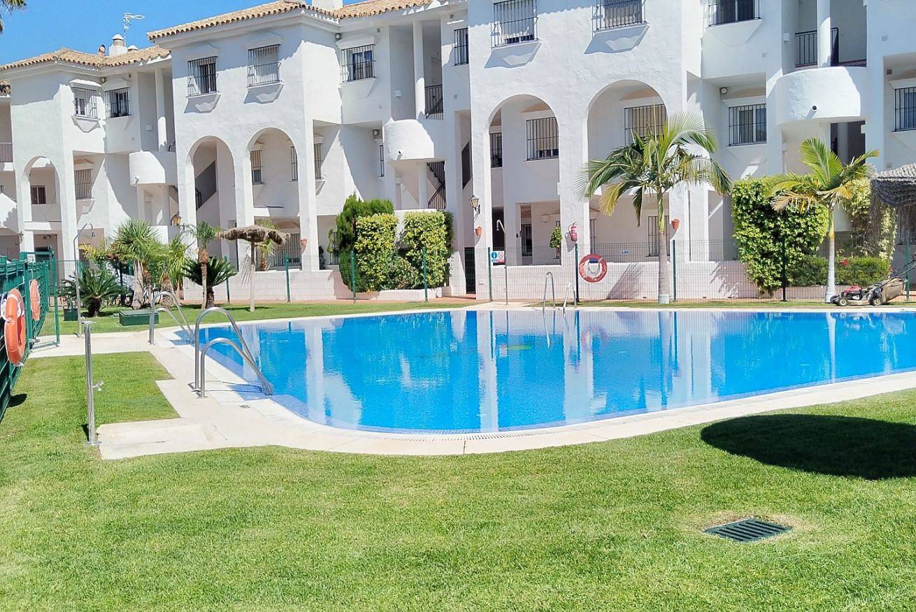 Ganze Wohnung, Ferienwohnung für 4 Personen mit Pool in Sancti Petri, Chiclana de la Frontera