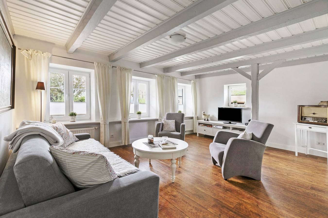 Ganze Wohnung,  'Fewo Luzie' mit privater Terrasse, Gemeinschaftsgarten und Wi-Fi in Emmelsbüll-Horsbüll, Nordfriesland