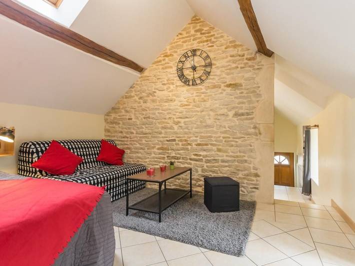 Steinhaus bei Beaune mit Terrasse und Parkplatz in Bligny-lès-Beaune, Beaune und Umgebung