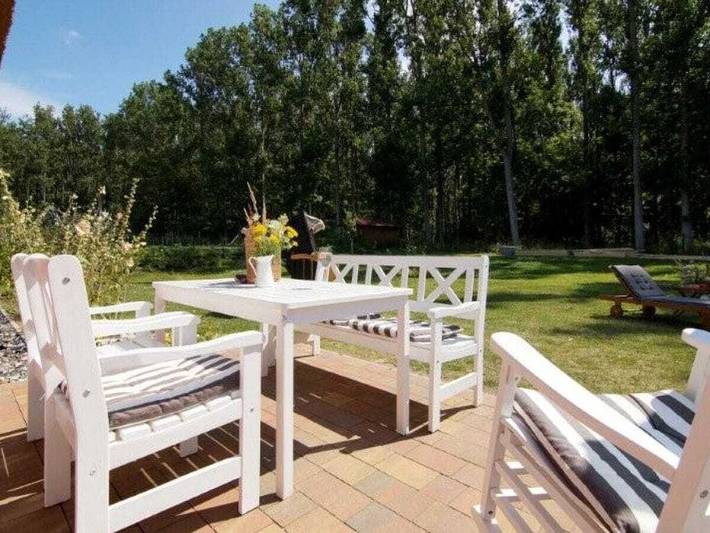 Ferienhaus für 8 Personen, mit Terrasse und Garten in Glowe - 2