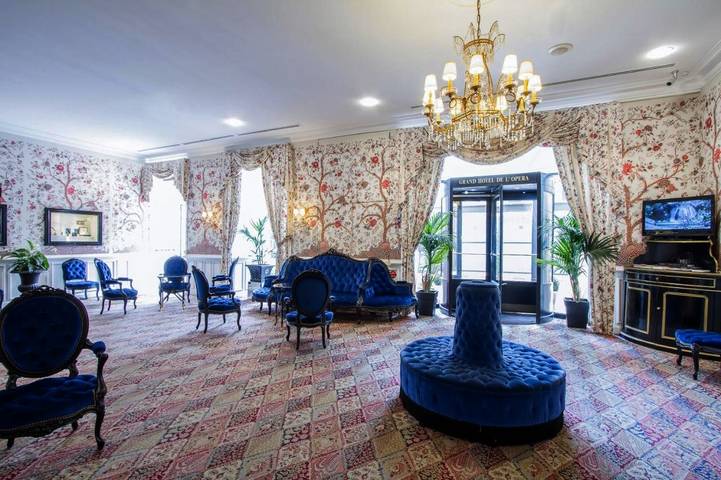 Hôtel pour 3 personnes, avec terrasse et sauna dans Office De Tourisme De Toulouse - 3