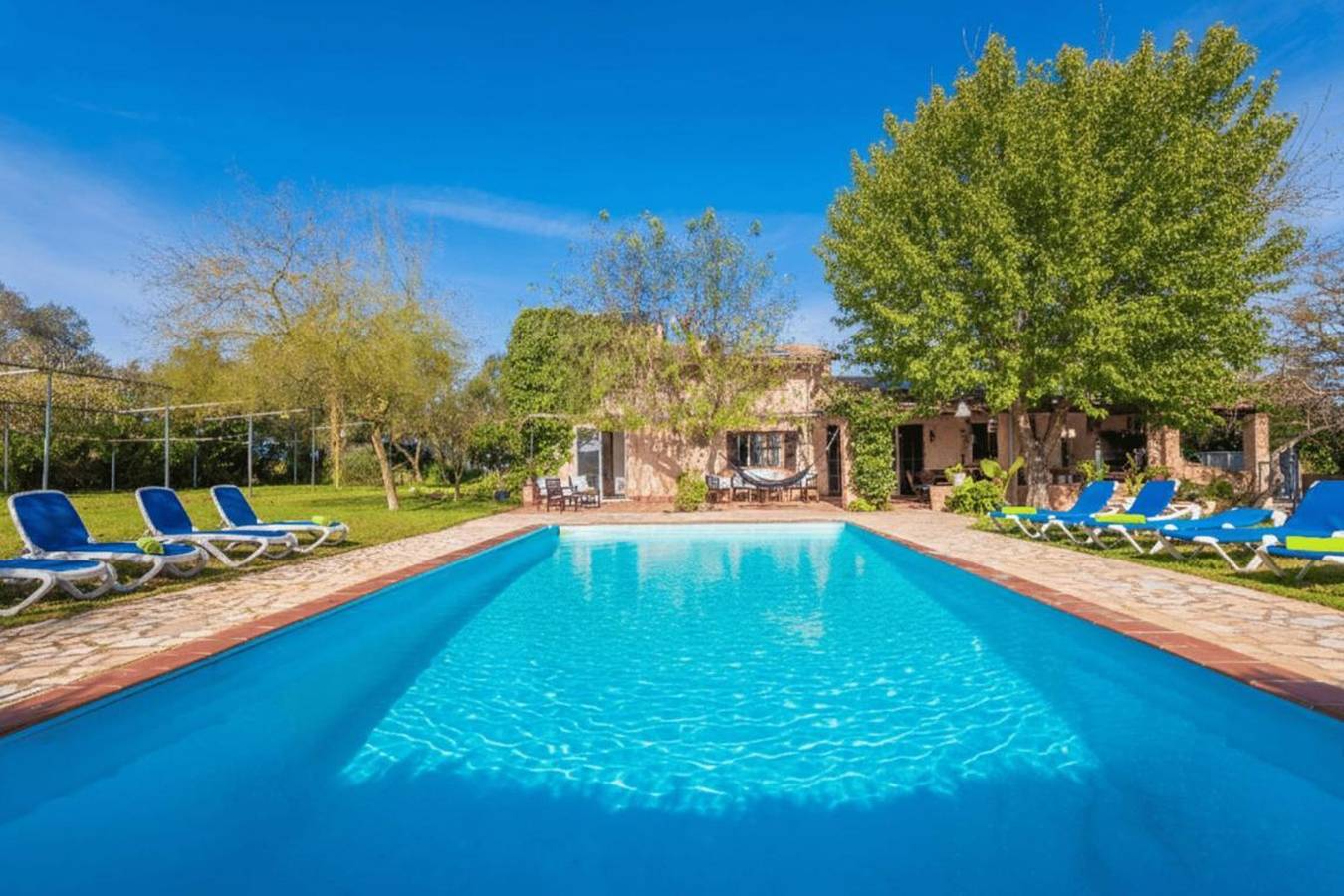 Mirabo - Villa with private pool and free Wifi in Manacor, Mallorca Este