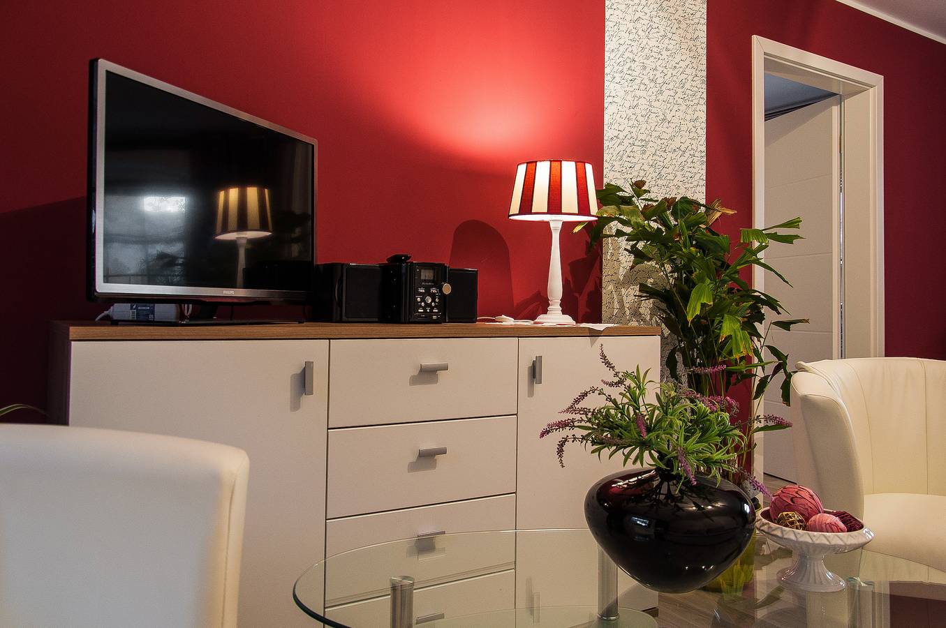 Ganze Ferienwohnung, Suite I in Cotta, Dresden