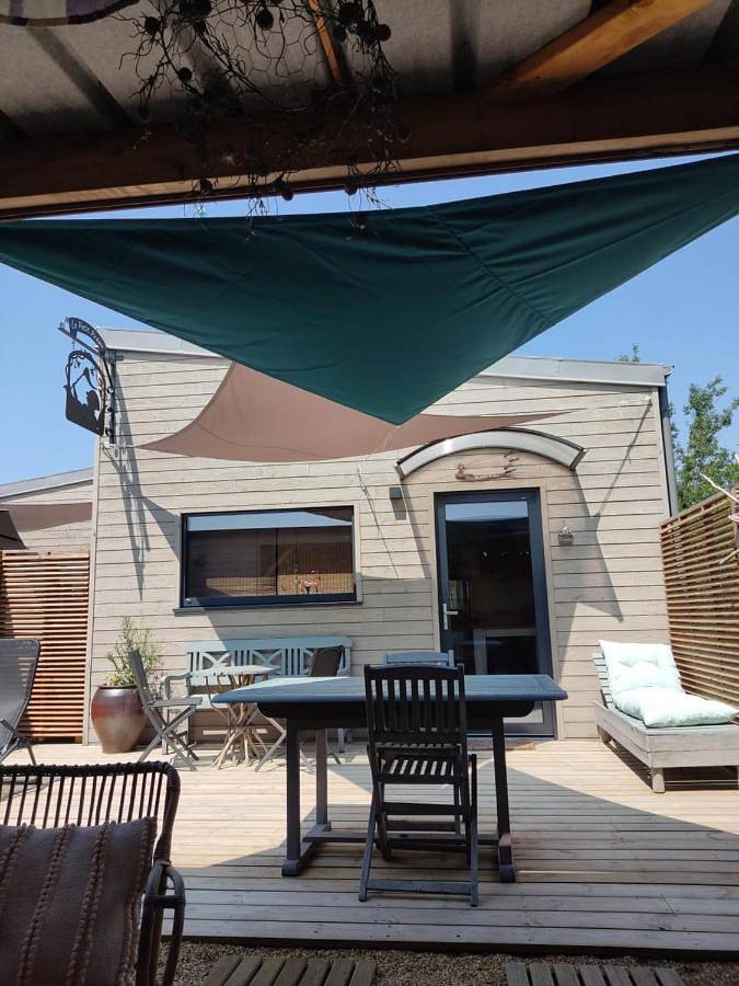 Location de vacances pour 2 personnes, avec Balcon et Terrasse ainsi que Jardin et Vue à Coudeville-sur-Mer - 2
