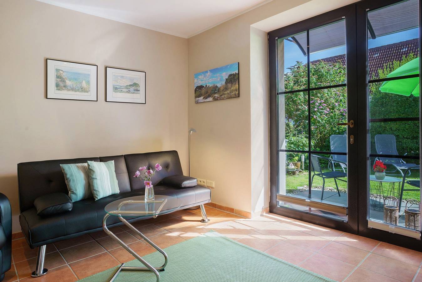 Entire apartment, Apartment 'Sonnenblick' with Private Terrace, Private Garden and Wi-Fi in Putbus, Bergen auf Rügen and Surroundings