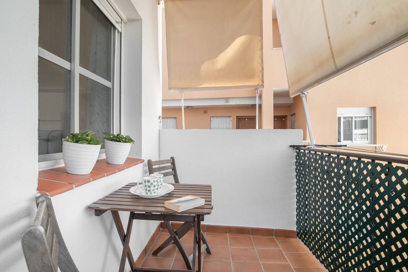 Ganze Wohnung, Apartment 'A Pie De Playa' mit privater Terrasse und Wlan in Playa Barbate, Barbate
