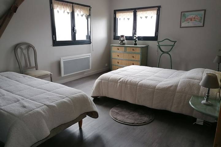 Chalet pour 14 personnes, avec terrasse et jardin à Murat-le-Quaire - 2