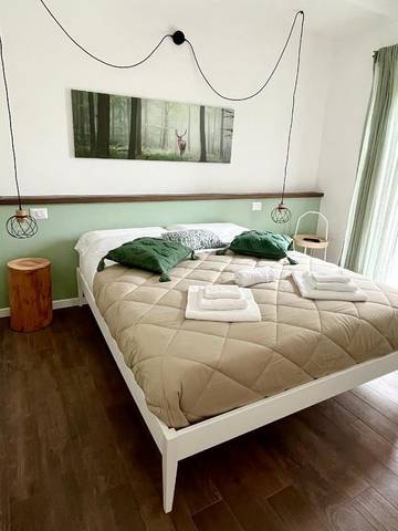 Cottage pour 2 personnes, avec jardin et vue à Dubino