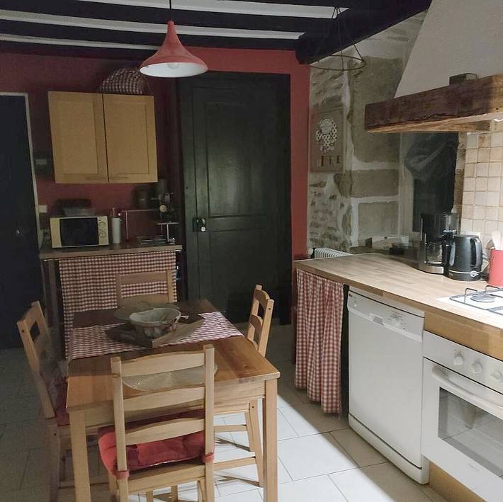 Gîte pour 4 personnes, avec balcon et jardin à Beaune - 2
