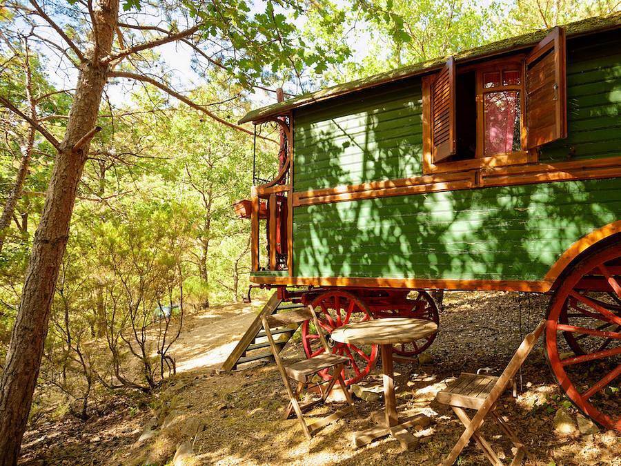 Camping Des Randonneurs - Allogi 2 persone - Roulotte senza servizi igienici in Fenouillet, Parc naturel régional Corbières-Fenouillèdes