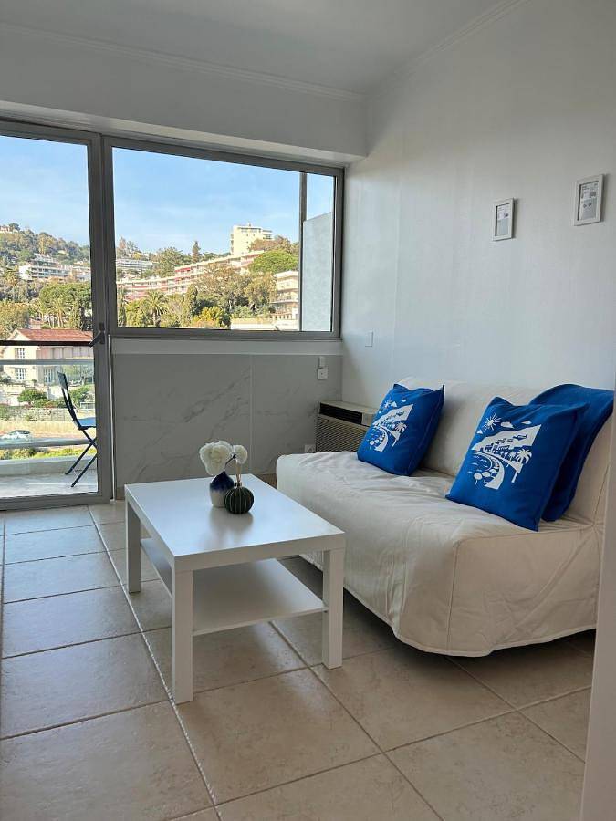 Apartamento de vacaciones para 2 personas, con jardín además de balcón y vistas - 1