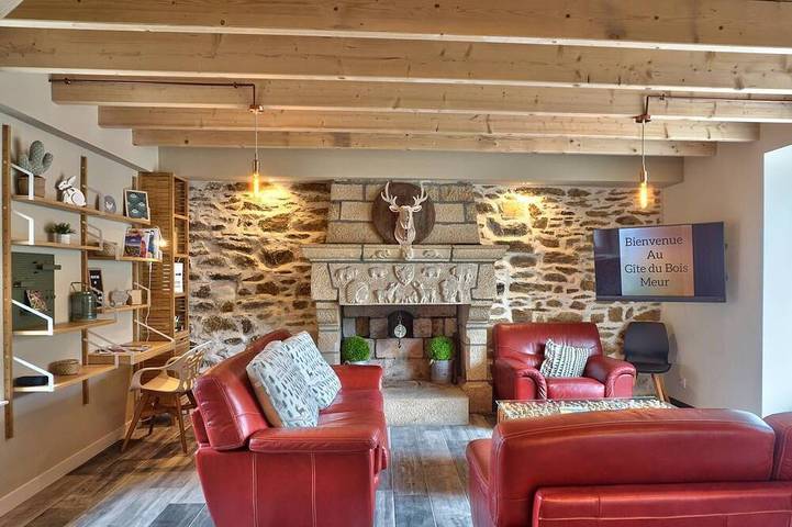 Gîte pour 10 personnes, avec jardin et terrasse dans Saint-Fiacre