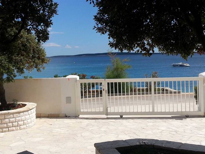 Villa Family Dream with Pool in Mandre, Pag