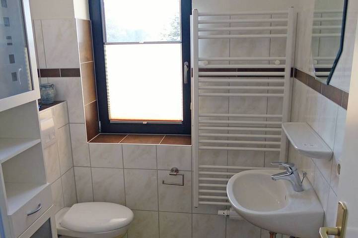 Ferienwohnung für 3 Personen, mit Garten und Terrasse in Nossentiner Hütte - 4
