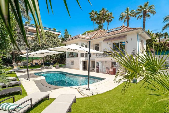 Villa Solar in Antibes, Mittelmeerküste (Frankreich)