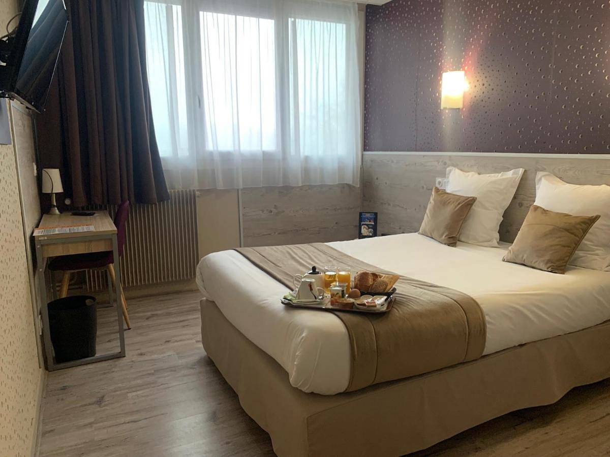 Contact Hôtel Foch in Chaprais-Cras, Besançon