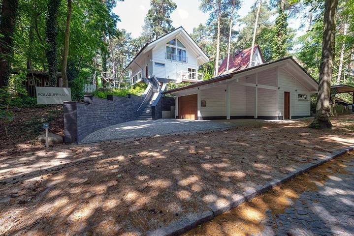 Ferienwohnung für 7 Personen, mit Terrasse und Garten