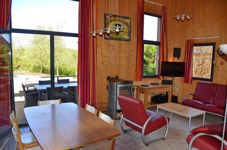 Chalet für 6 Personen, mit Terrasse und Sauna sowie Garten in Belgien - 2