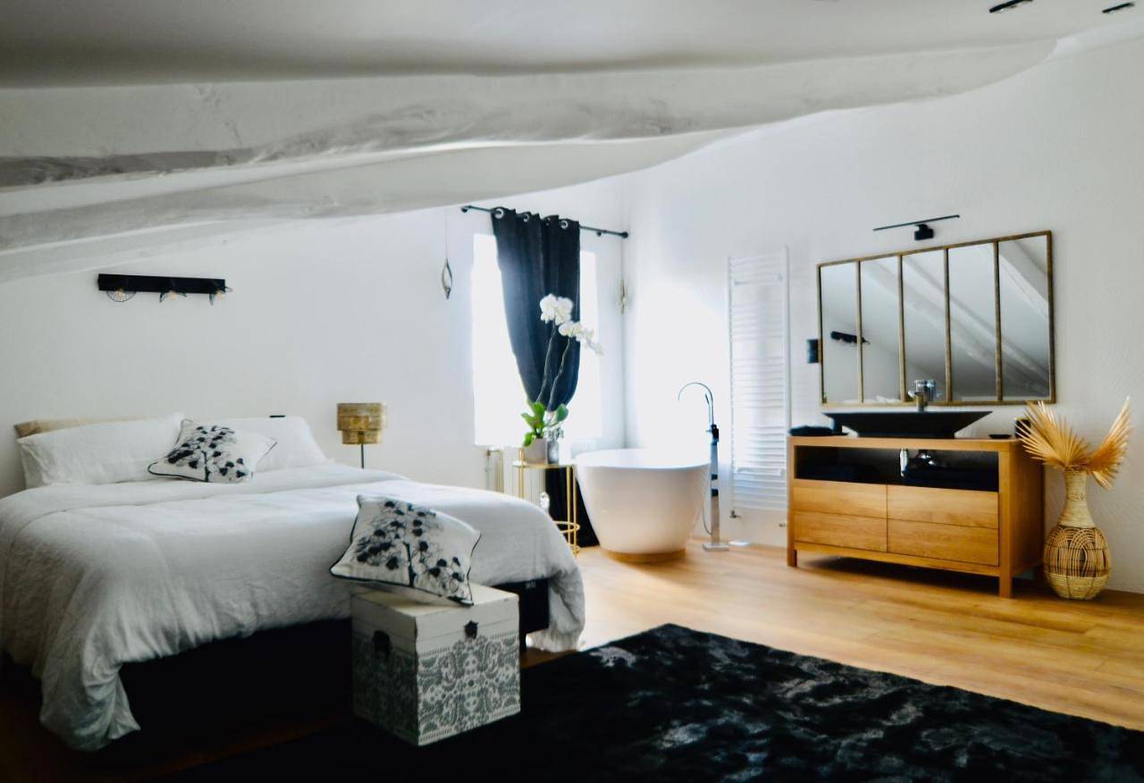Appartement entier, Maisonnette élégante in Saint-Sauveur-d'Aunis, Région de La Rochelle