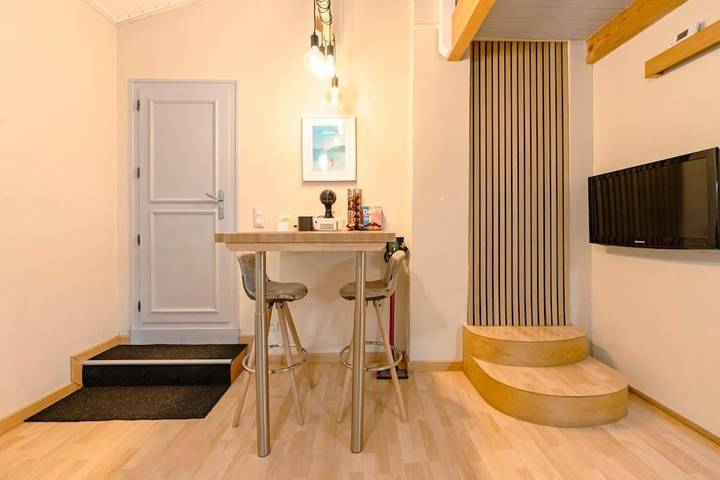 Location de vacances pour 2 personnes, avec jardin ainsi que jacuzzi et terrasse, animaux acceptés à Anthy-sur-Léman - 2