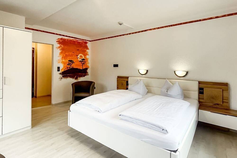 Komfortables und vielseitiges Zimmer –Perfekt für Erholung, Arbeit und Austausch in Züschen, Winterberg