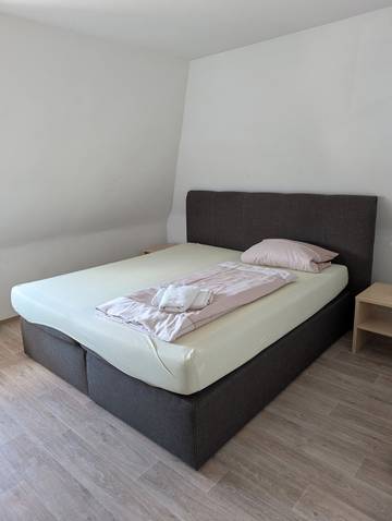 Ferienwohnung für 4 Personen, mit Balkon in Ansbach