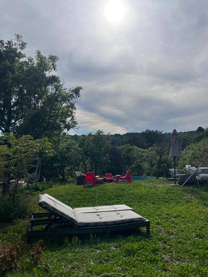 Location de vacances pour 6 personnes, avec jacuzzi et jardin à Montferrat - 2