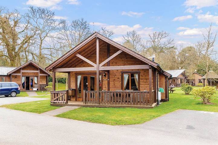 Glamping for 4 people, with balcony/terrace in Surrey